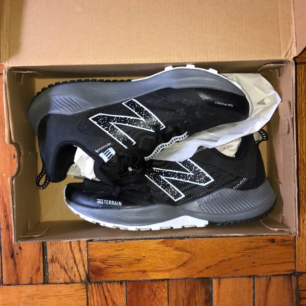 New Balance Trail Running Women’s Sneakers